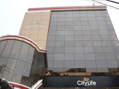 Didi Hotel Lucknow Esterno foto
